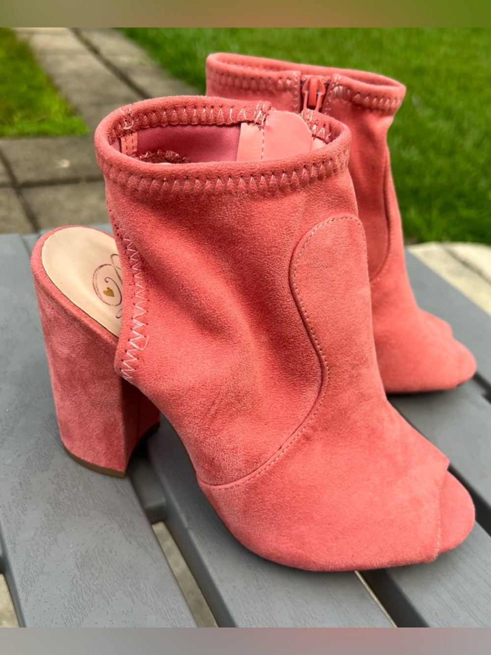Women's Pink Suede Peep-Toe Block Heel Booties! Size 6 1/2.